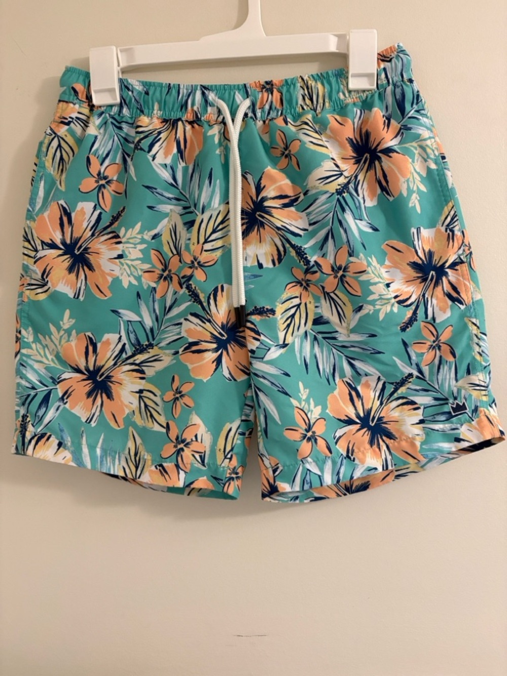 Crown & Ivy 7” Swim Trunks